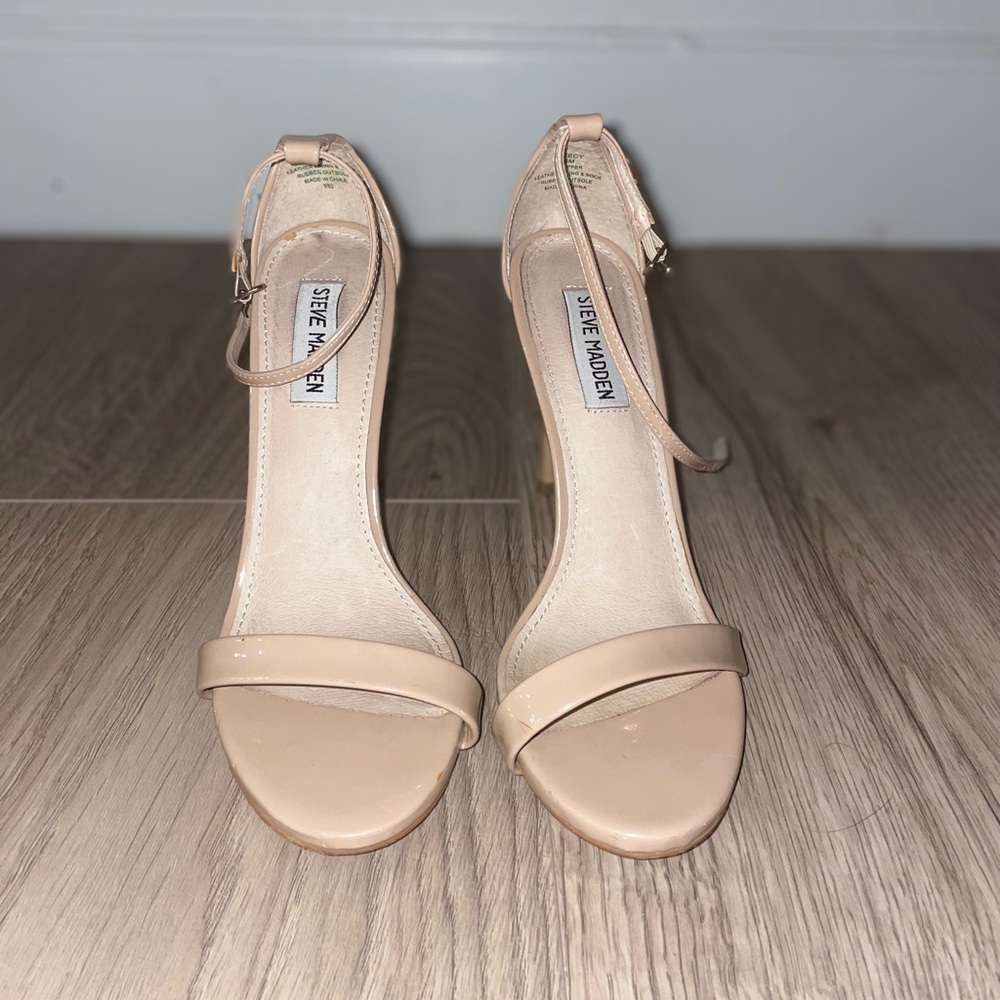 Steve Madden Sandals Size 8